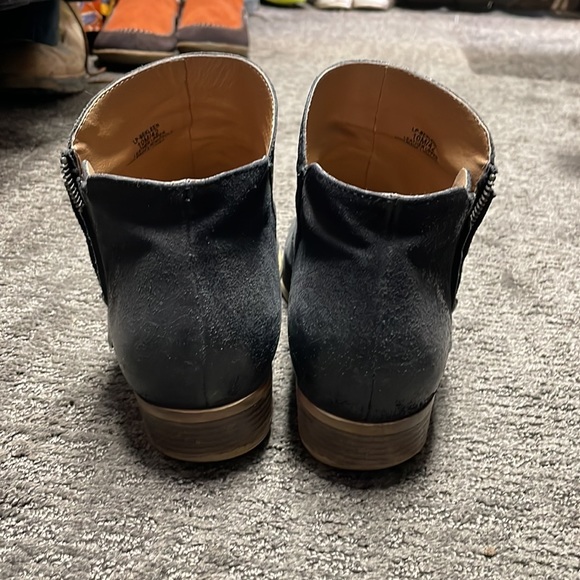 Luck Brand black booties - Picture 2 of 7